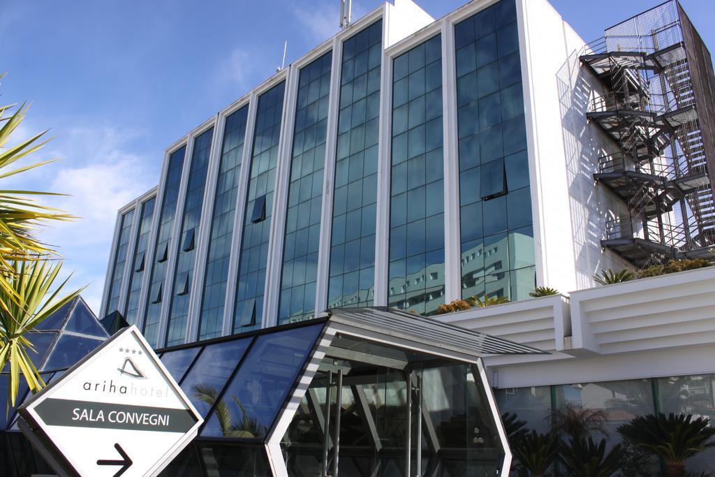 Ariha Hotel Cosenza เรนเด ภายนอก รูปภาพ