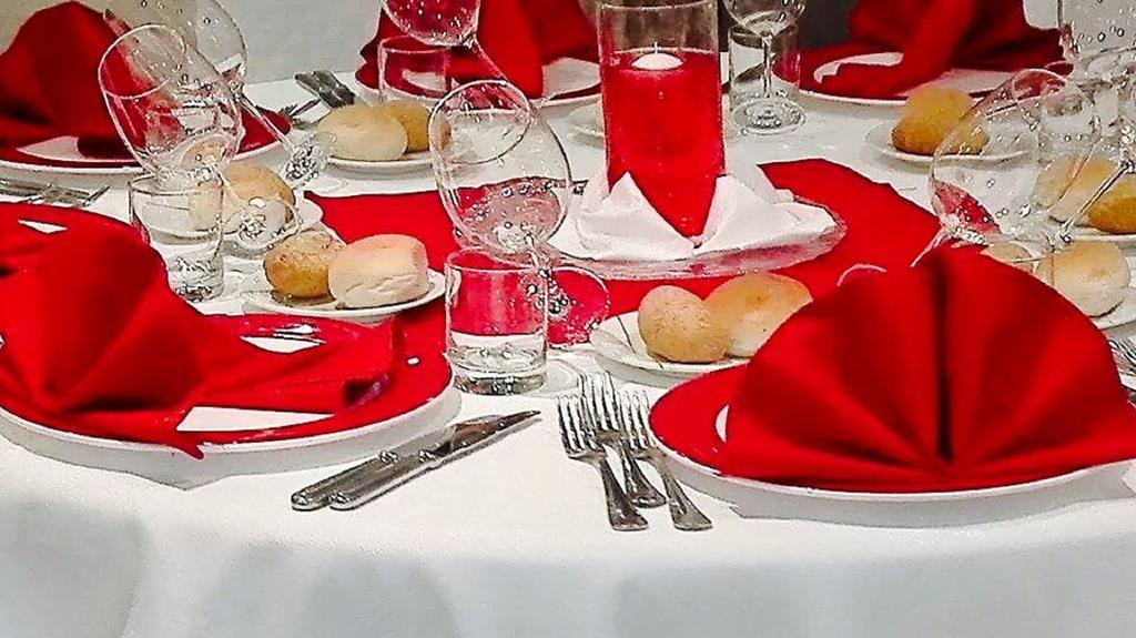Ariha Hotel Cosenza เรนเด ภายนอก รูปภาพ