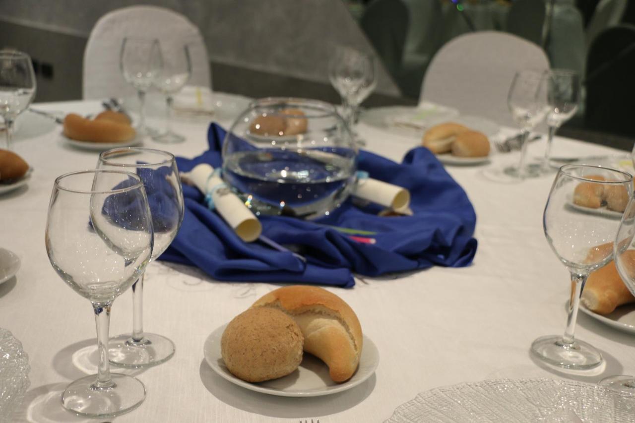 Ariha Hotel Cosenza เรนเด ภายนอก รูปภาพ